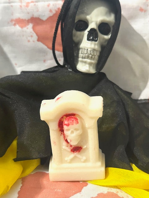 Tombes Collection Dark and Sweet